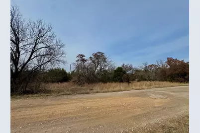 5826 Arkansas Trail, Granbury, TX 76048 - Photo 1