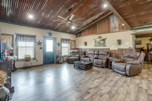 6550 Harkins Ct, Tolar, TX 76476 - Photo 8