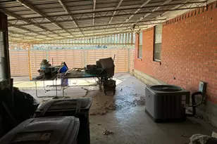 2421 Shalon Ave, Fort Worth, TX 76112 - Photo 34