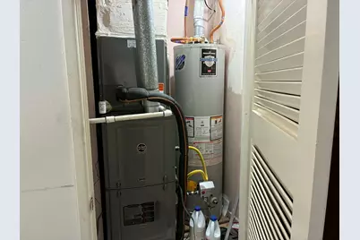 2421 Shalon Avenue, Fort Worth, TX 76112 - Photo 12