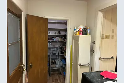 2421 Shalon Avenue, Fort Worth, TX 76112 - Photo 18