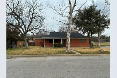 2421 Shalon Avenue, Fort Worth, TX 76112 - Photo 2