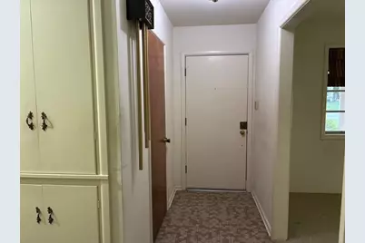 2421 Shalon Avenue, Fort Worth, TX 76112 - Photo 6