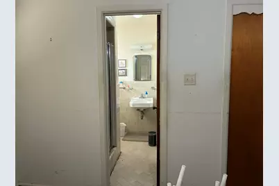 2421 Shalon Avenue, Fort Worth, TX 76112 - Photo 14