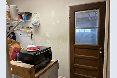 2421 Shalon Avenue, Fort Worth, TX 76112 - Photo 16