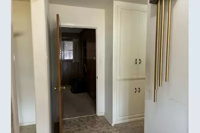 2421 Shalon Avenue, Fort Worth, TX 76112 - Photo 22