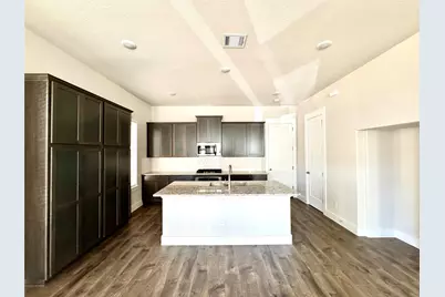 809 Meadowcrest Drive, Plano, TX 75075 - Photo 8