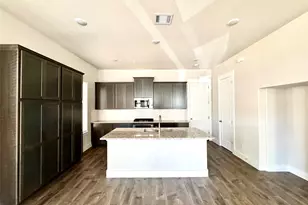 809 Meadowcrest Dr, Plano, TX 75075 - Photo 8