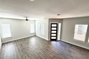 809 Meadowcrest Dr, Plano, TX 75075 - Photo 4