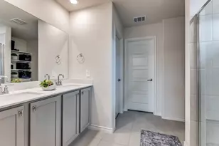 9809 Gooseneck Dr, Aubrey, TX 76227 - Photo 10