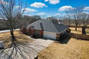 3008 Karen Way, Granbury, TX 76049 - Photo 1