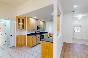 3008 Karen Way, Granbury, TX 76049 - Photo 14