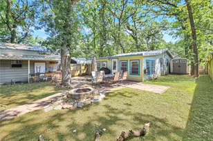 6505 Oakwood Lake Ct, Granbury, TX 76049 - Photo 22