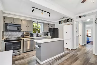 6505 Oakwood Lake Court, Granbury, TX 76049 - Photo 10