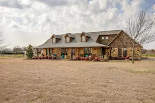 160 Goodnight Trail, Rhome, TX 76078 - Photo 2