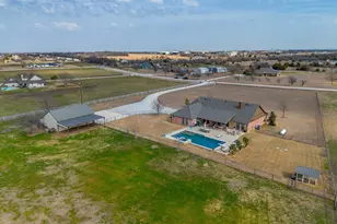 160 Goodnight Trail, Rhome, TX 76078 - Photo 38