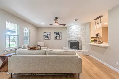 5307 Kelly Elliott, Arlington, TX 76017 - Photo 4