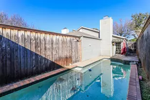 6308 Winton St, Dallas, TX 75214 - Photo 16