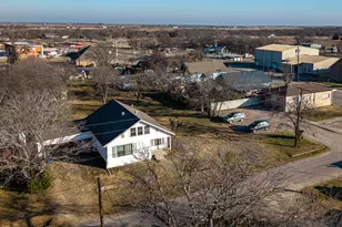 108 W Stroud St, Frost, TX 76641 - Photo 38