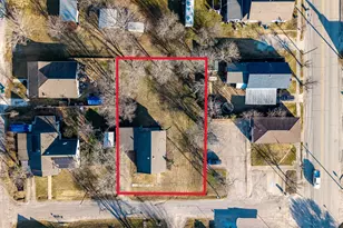 108 W Stroud St, Frost, TX 76641 - Photo 10