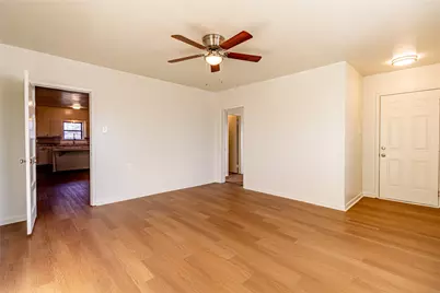 108 W Stroud Street, Frost, TX 76641 - Photo 18