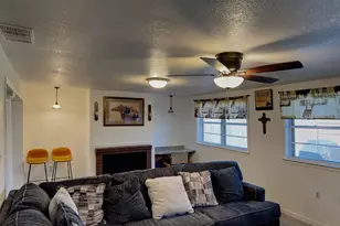 2404 William Brewster Dr, Irving, TX 75062 - Photo 20