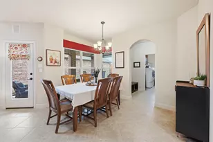 6917 Bobwhite Dr, North Richland Hills, TX 76182 - Photo 16