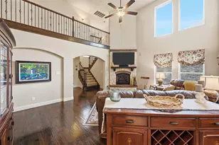 6917 Bobwhite Dr, North Richland Hills, TX 76182 - Photo 6