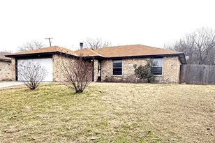 841 Annapolis Dr, Fort Worth, TX 76108 - Photo 2