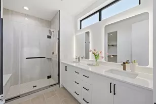 4635 Manett St, Dallas, TX 75204 - Photo 24