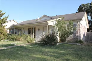 1130 Meriwood Dr, Lewisville, TX 75067 - Photo 1