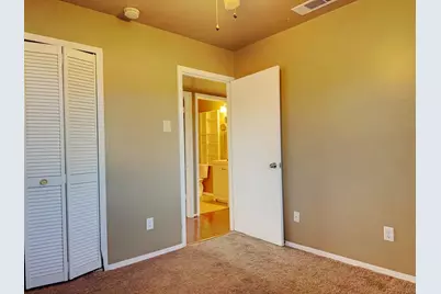 2837 Lowell Drive, Irving, TX 75062 - Photo 10