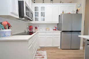 540 Islet Dr, Runaway Bay, TX 76426 - Photo 8