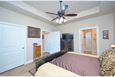 540 Islet Drive, Runaway Bay, TX 76426 - Photo 24