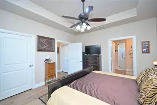 540 Islet Dr, Runaway Bay, TX 76426 - Photo 24