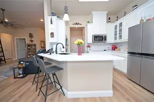 540 Islet Dr, Runaway Bay, TX 76426 - Photo 6