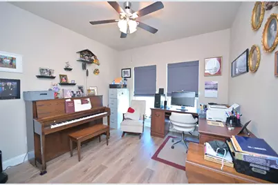 540 Islet Drive, Runaway Bay, TX 76426 - Photo 30