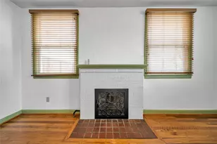 2512 Earl Ln, Fort Worth, TX 76107 - Photo 6