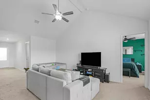 9949 Voyager Ln, Fort Worth, TX 76131 - Photo 6