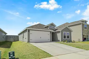 9949 Voyager Ln, Fort Worth, TX 76131 - Photo 2