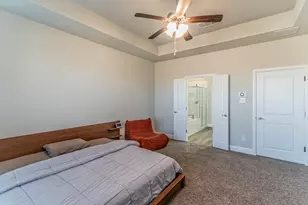 10638 Cherry Tree Wy, Grand Prairie, TX 76065 - Photo 14