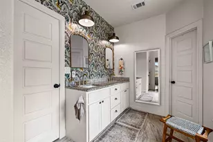 1306 E Apache Trail, Granbury, TX 76048 - Photo 22