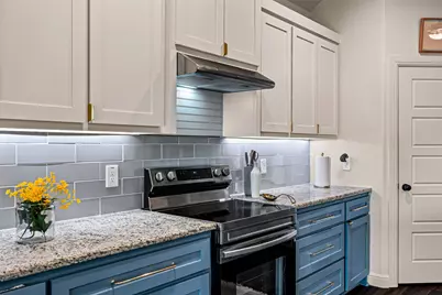 1306 E Apache Trail, Granbury, TX 76048 - Photo 10