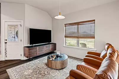 1306 E Apache Trail, Granbury, TX 76048 - Photo 14