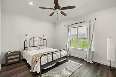 1306 E Apache Trail, Granbury, TX 76048 - Photo 16