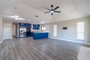 10909 Promise Land Dr, Frisco, TX 75035 - Photo 8