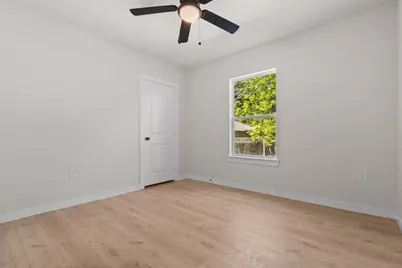 916 Blandin Street, Fort Worth, TX 76111 - Photo 24