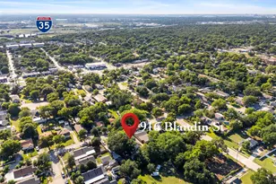 916 Blandin St, Fort Worth, TX 76111 - Photo 32