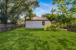 916 Blandin St, Fort Worth, TX 76111 - Photo 28