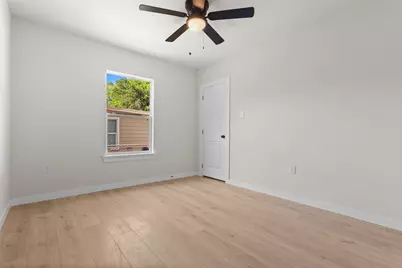 916 Blandin Street, Fort Worth, TX 76111 - Photo 22